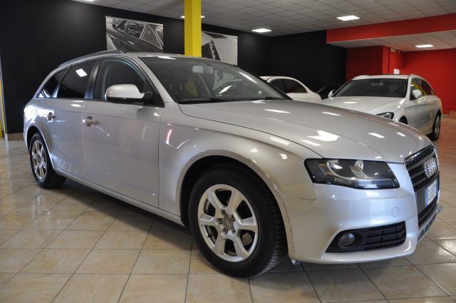 AUDI A4 Avant 2.0 TDI 143CV ***CAMBIO MANUALE ***