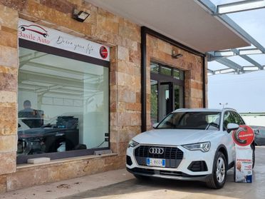 Audi Q3 40 TDI quattro S tronic Business