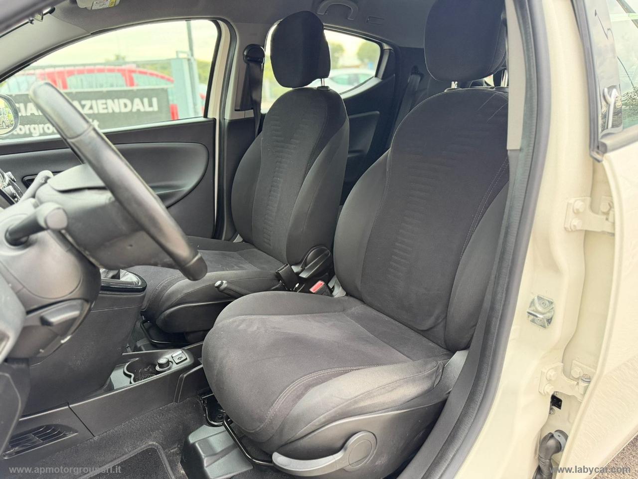 LANCIA Ypsilon 1.3 MJT 95 CV 5p. S&S Gold