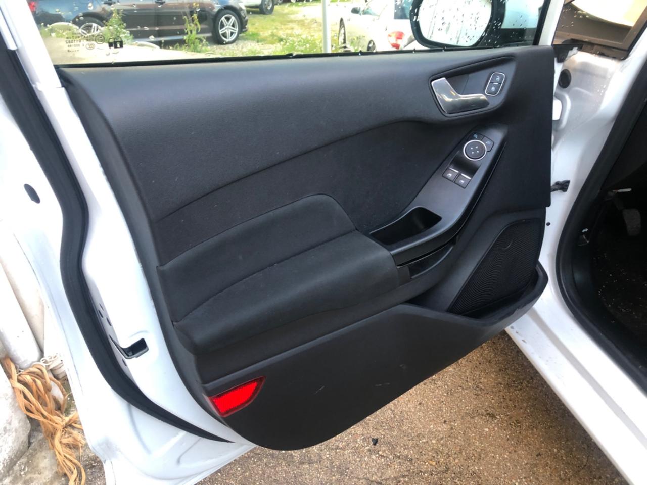 Ford Fiesta 1.5 TDCi 5 porte Business High