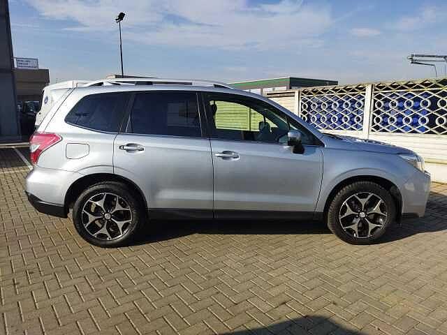 Subaru Forester 2.0d Style