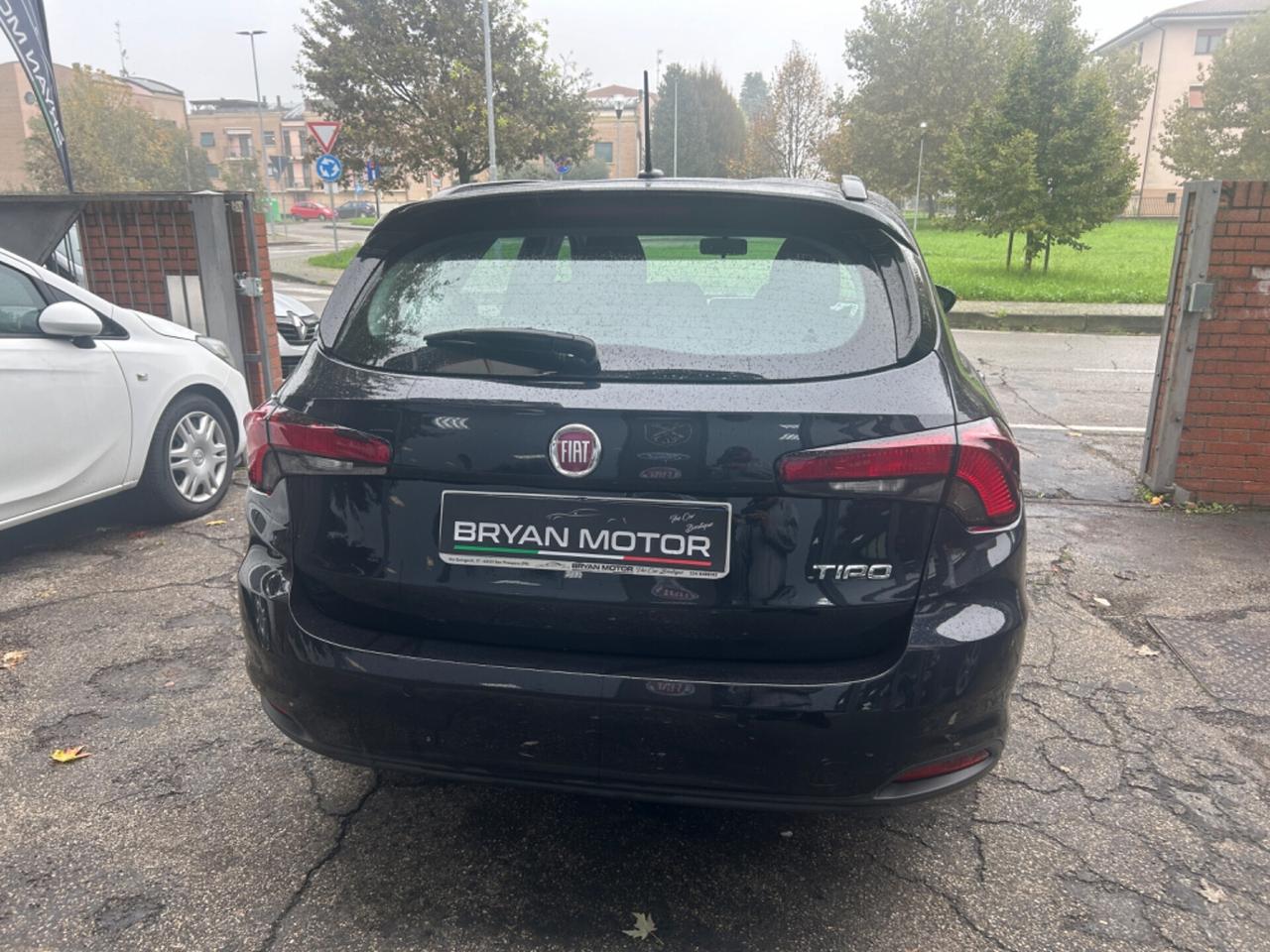 Fiat Tipo 1.6 Mjt S&S DCT SW Lounge