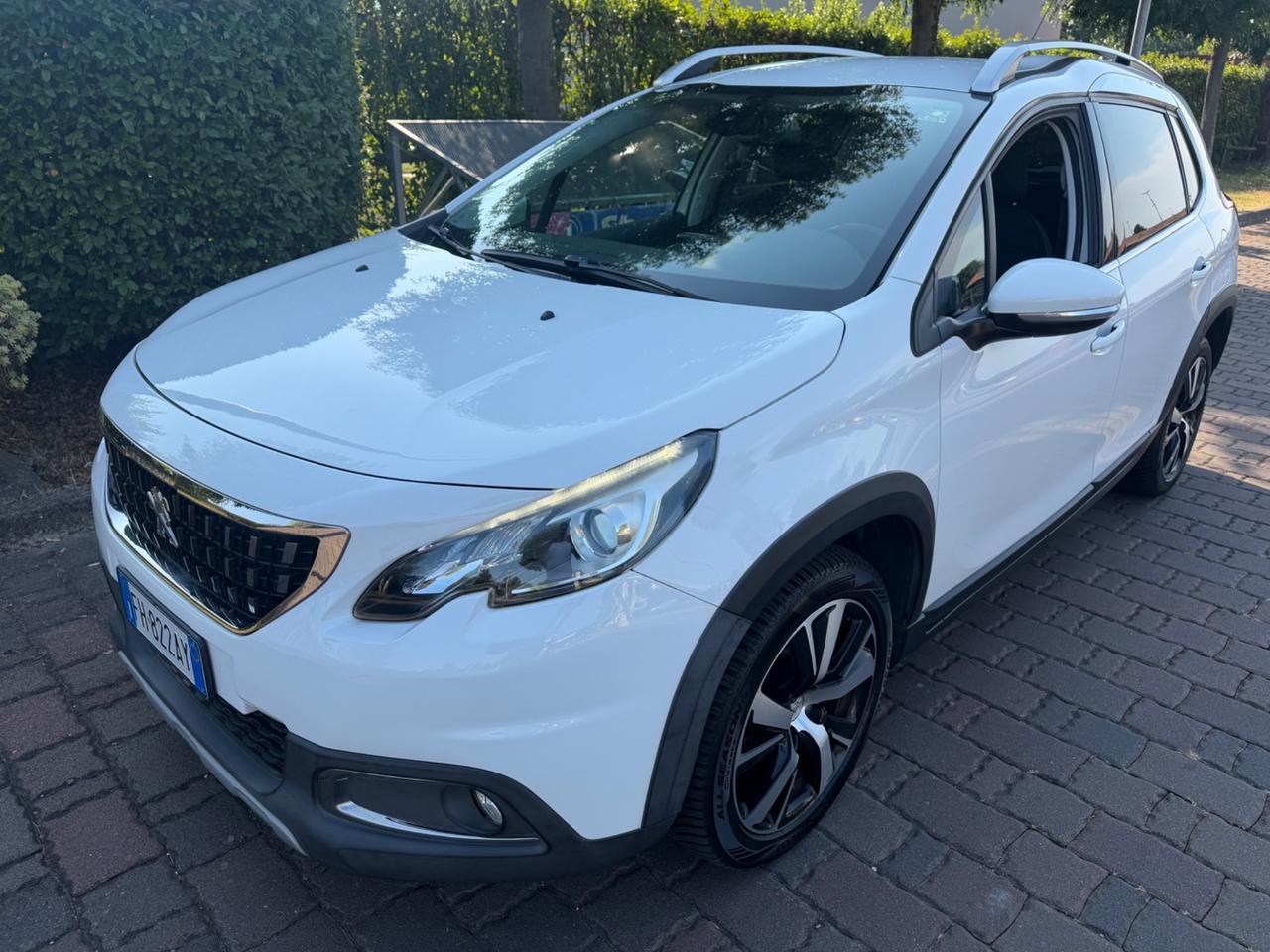Peugeot 2008 diesel 1.6 GTLINE 2017