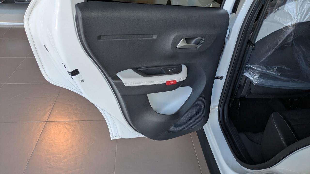 Citroen C3 Turbo 100 MAX km 0