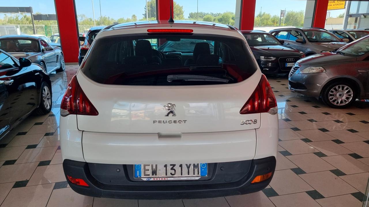Peugeot 3008 1.6 HDi 115CV Business