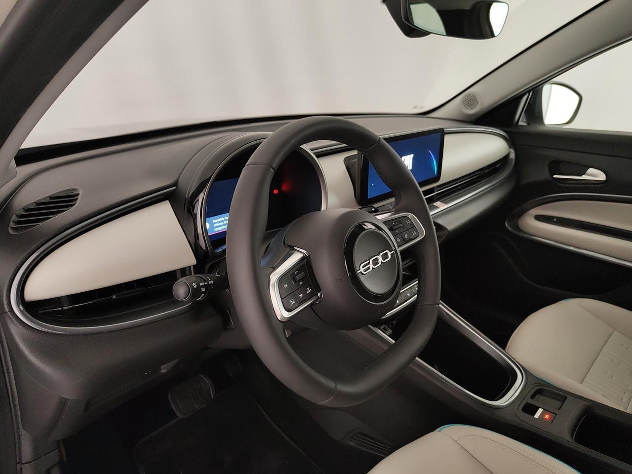 Fiat 600 Hybrid 100 CV DCT MHEV La Prima