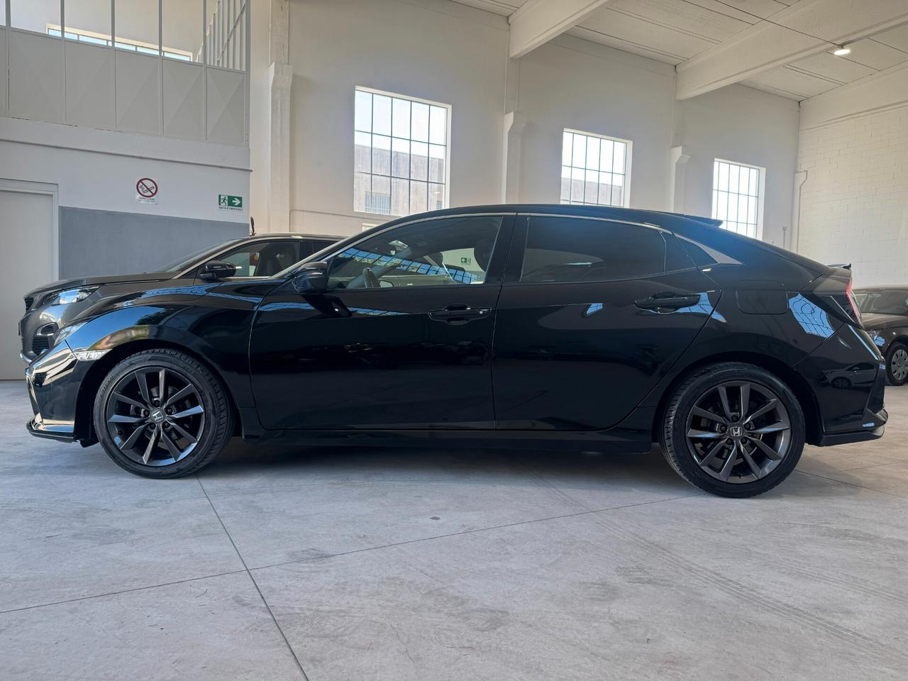 Honda Civic 1.0T 5 porte Elegance Navi