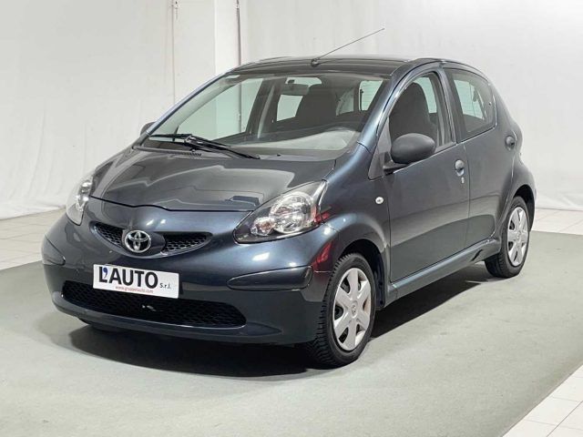 TOYOTA Aygo 1.0 12V VVT-i 5 porte Sol