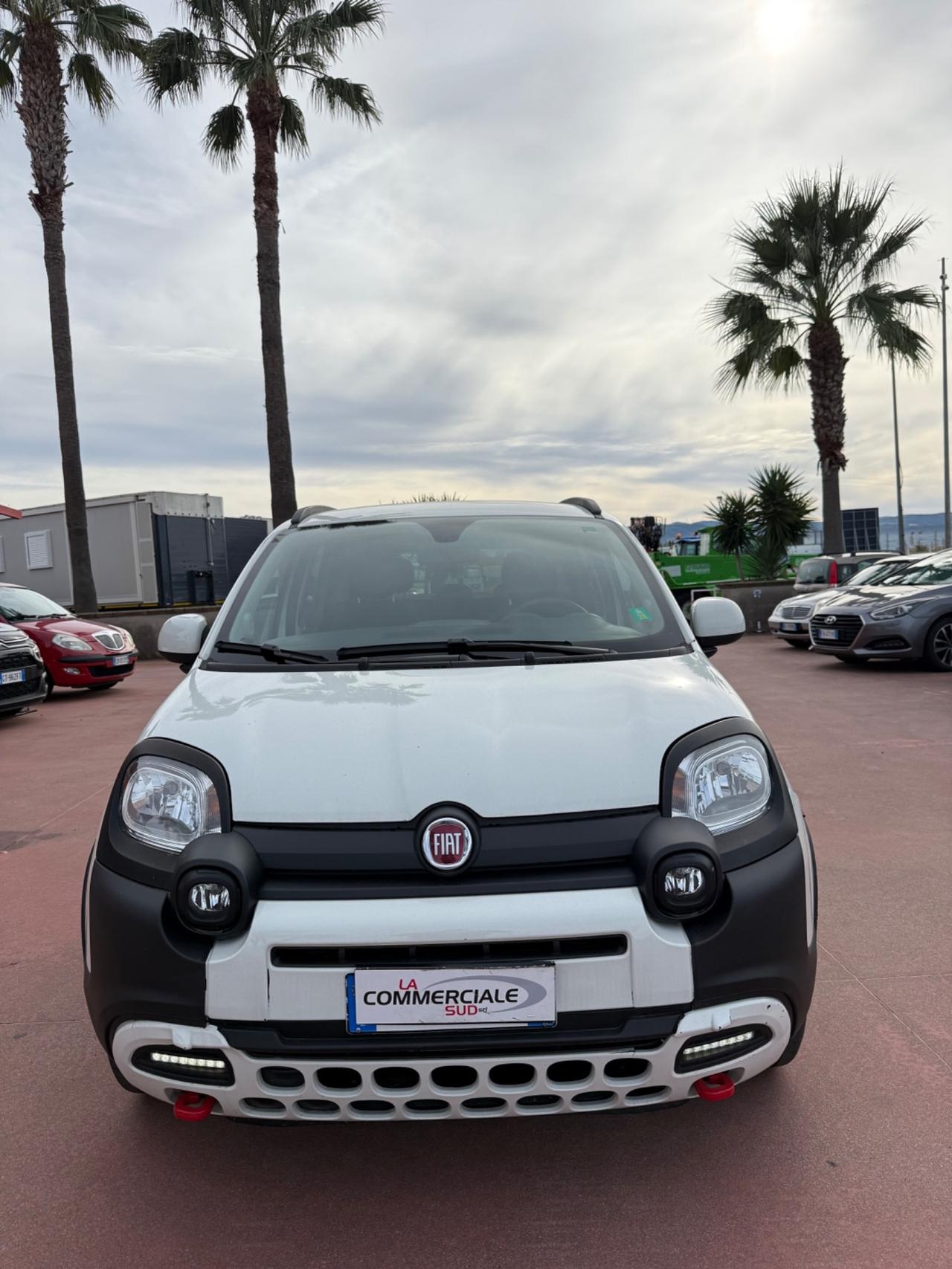 Fiat Panda 1.0 Hybrid CROSS