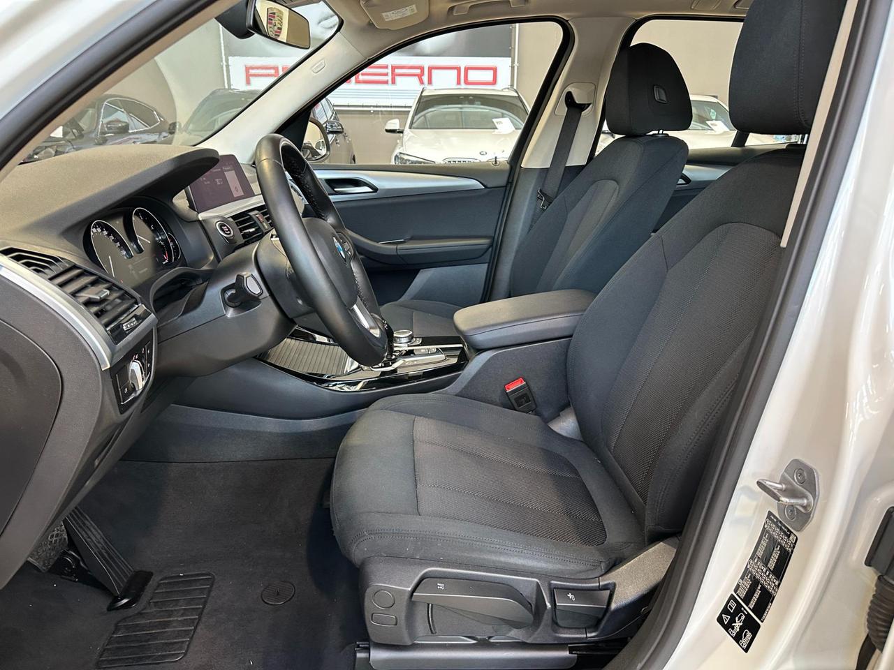 BMW X3 xdrive20d mhev 48V Business Advantage - IVA