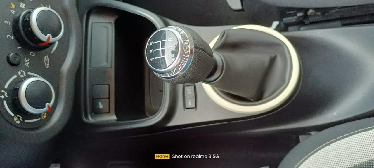 Renault Twingo SCe 65 CV Duel2