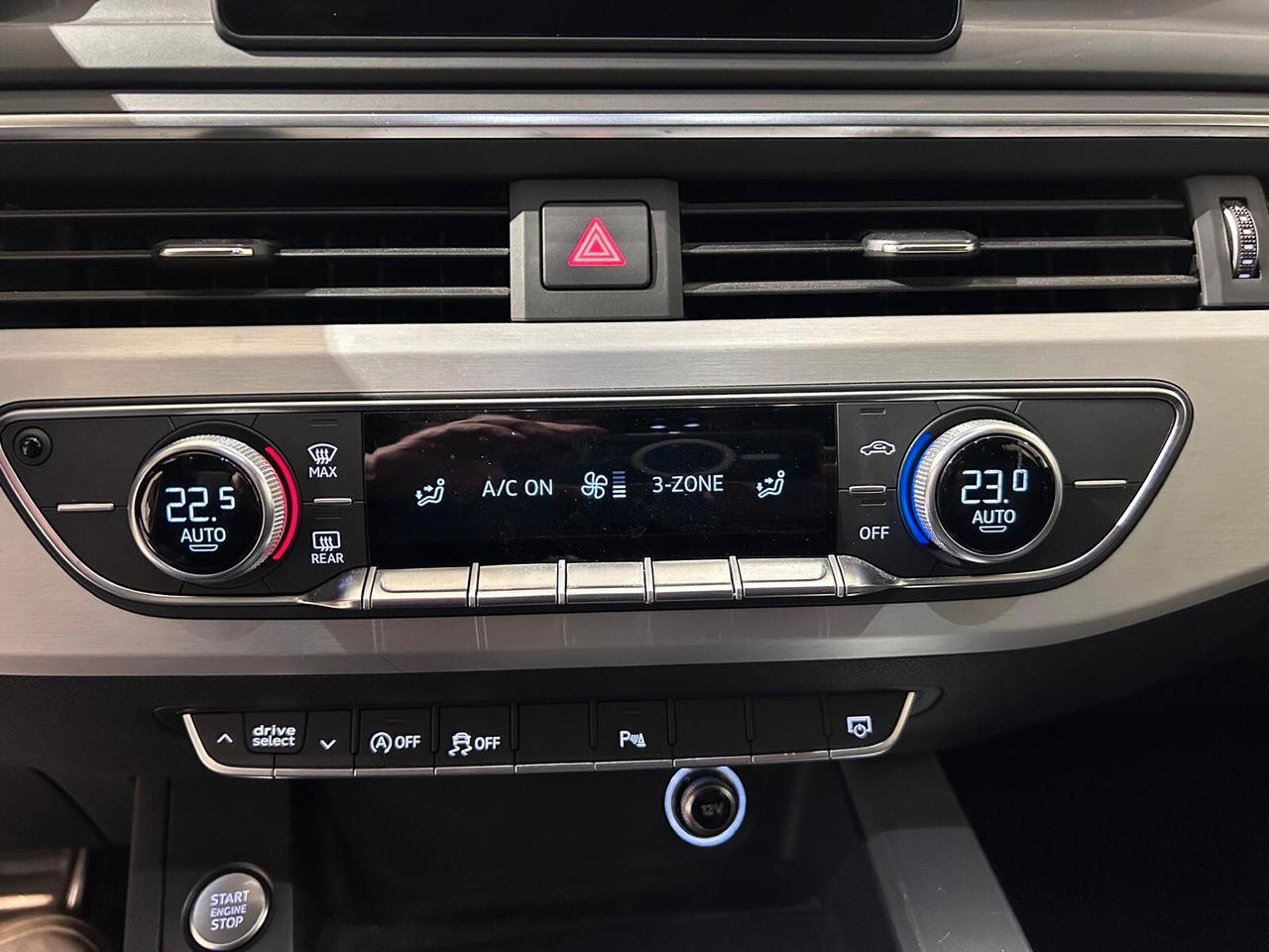 Audi A4 Avant 2.0 TDI 122 CV S tronic S line edition