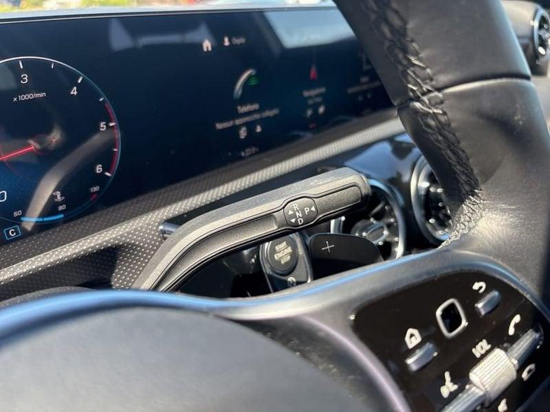 Mercedes-Benz Classe A A 180 D SPORT AUTO