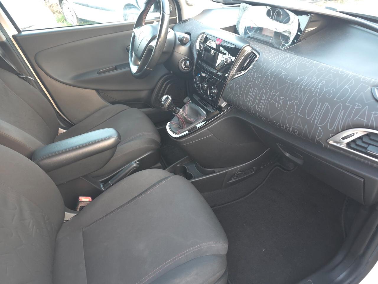 Lancia Ypsilon 1.3 MJT 16V 95 CV 5 porte S&S Platinum