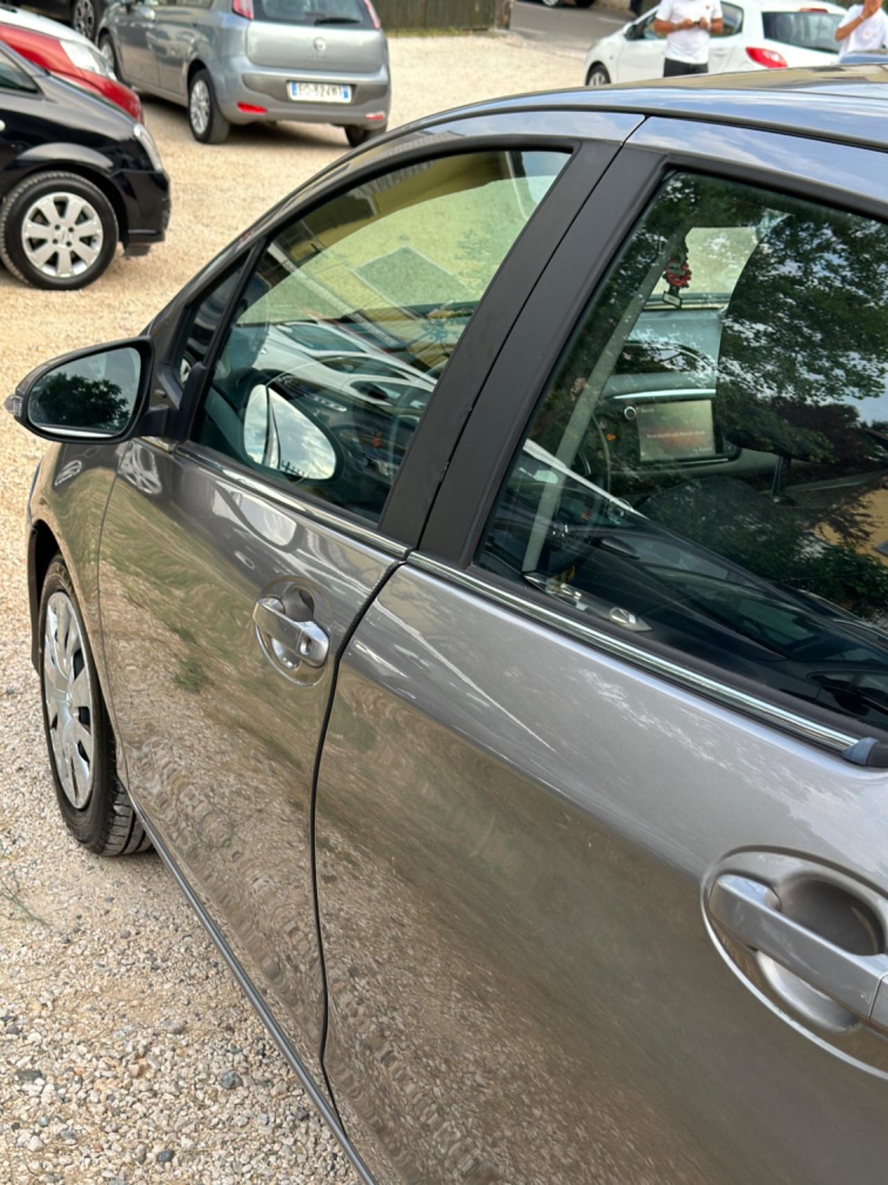 Toyota YARIS 1.0 5P ACTIVE KMCERT GARANZ UNICOPR