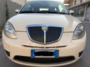 Lancia Ypsilon 1.3 MJT 75 CV Argento anno 2007