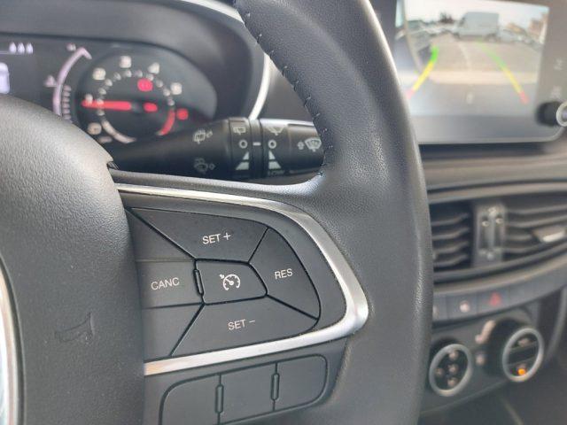 FIAT Tipo 1.4 5 porte Lounge Navig Retroc sensori cerchi 17