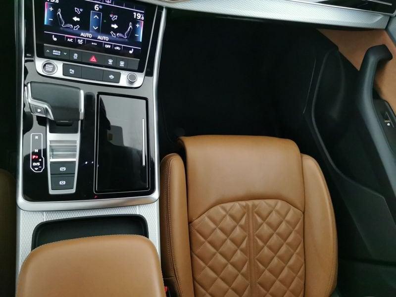 Audi Q8 3.0 tdi mhev S line edition quattro 286cv tiptronic