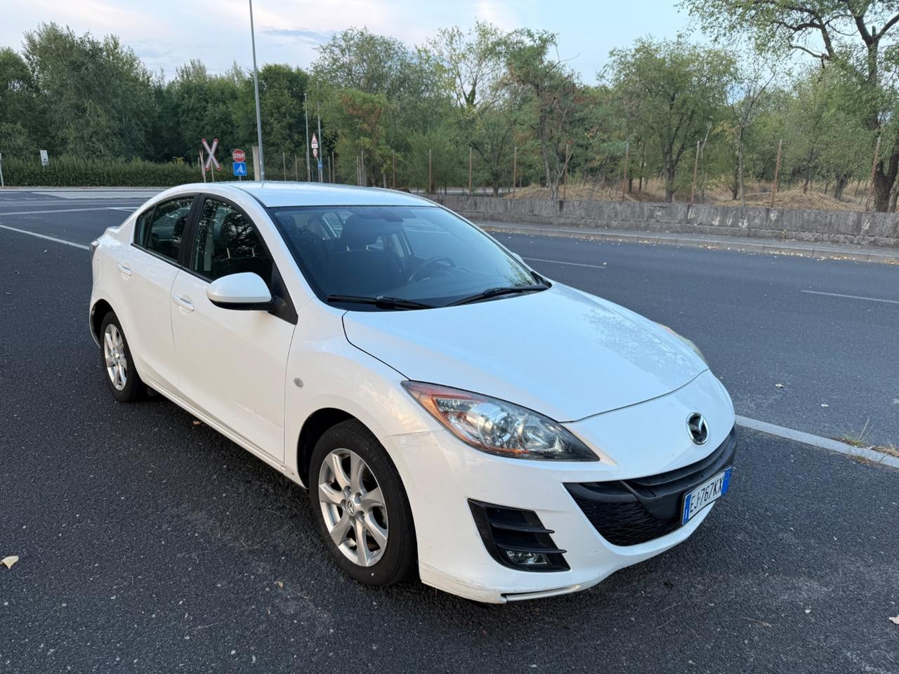Mazda 3 Mazda3 1.6 MZ-CD 115 CV 5p. Active