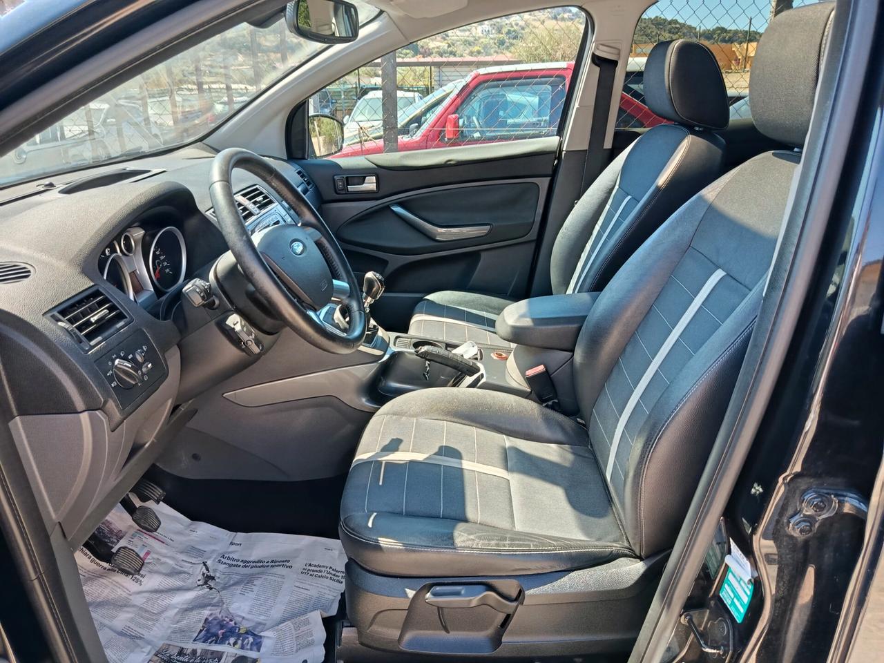 Ford Kuga 2.0 TDCi 136 CV 4WD Titanium DPF