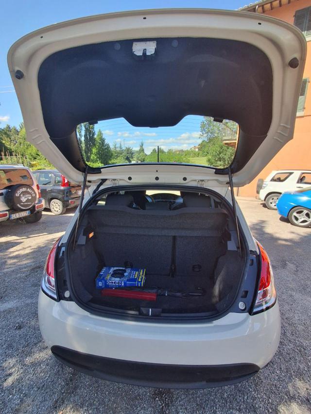 LANCIA Ypsilon 1.2 69 CV 5 porte S&S ELEFANTINO GOLD