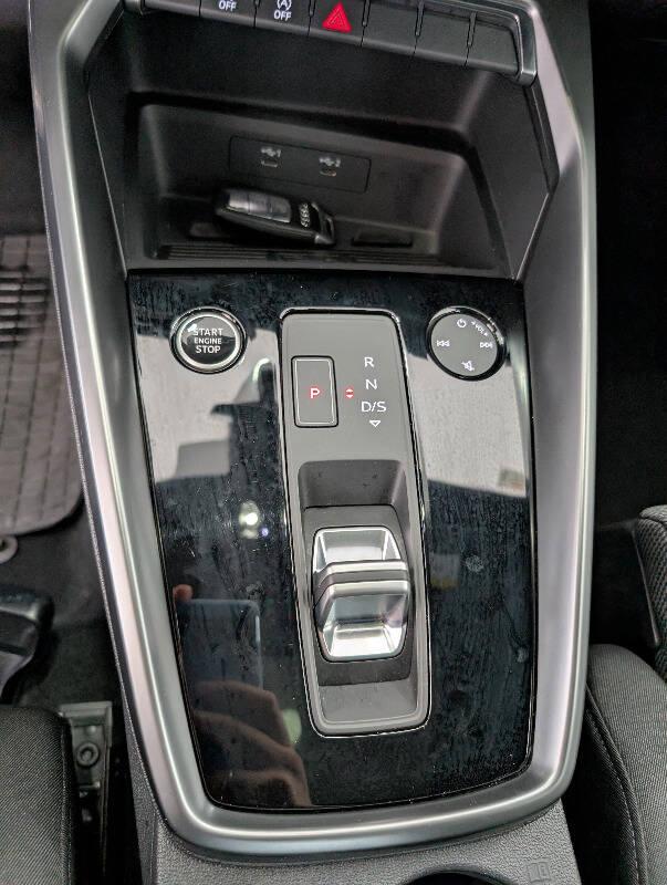 Audi A3 35 2.0 tdi Edition One s-tronic TETTO!