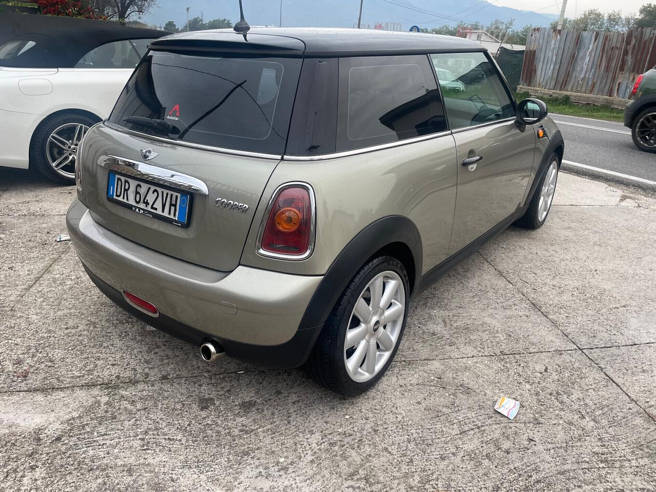 Mini 1.6 16V Cooper