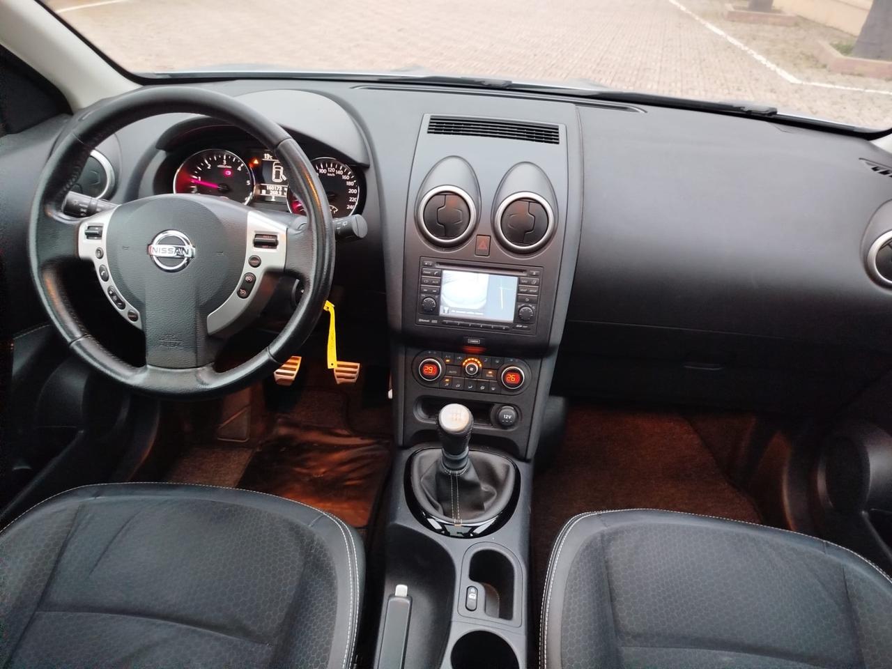 Nissan Qashqai 1.5 dCi DPF Tekna