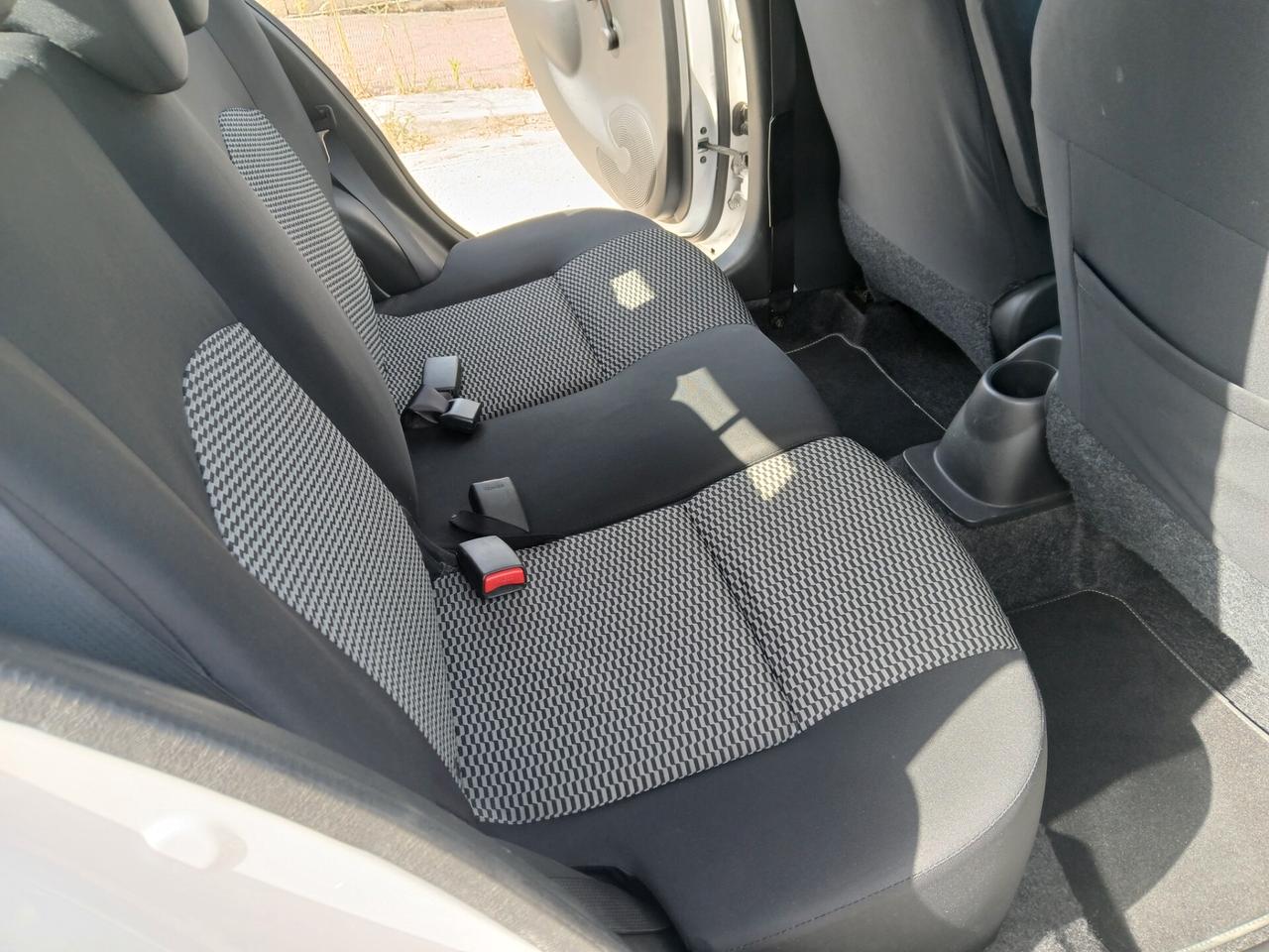 Nissan Micra Acenta