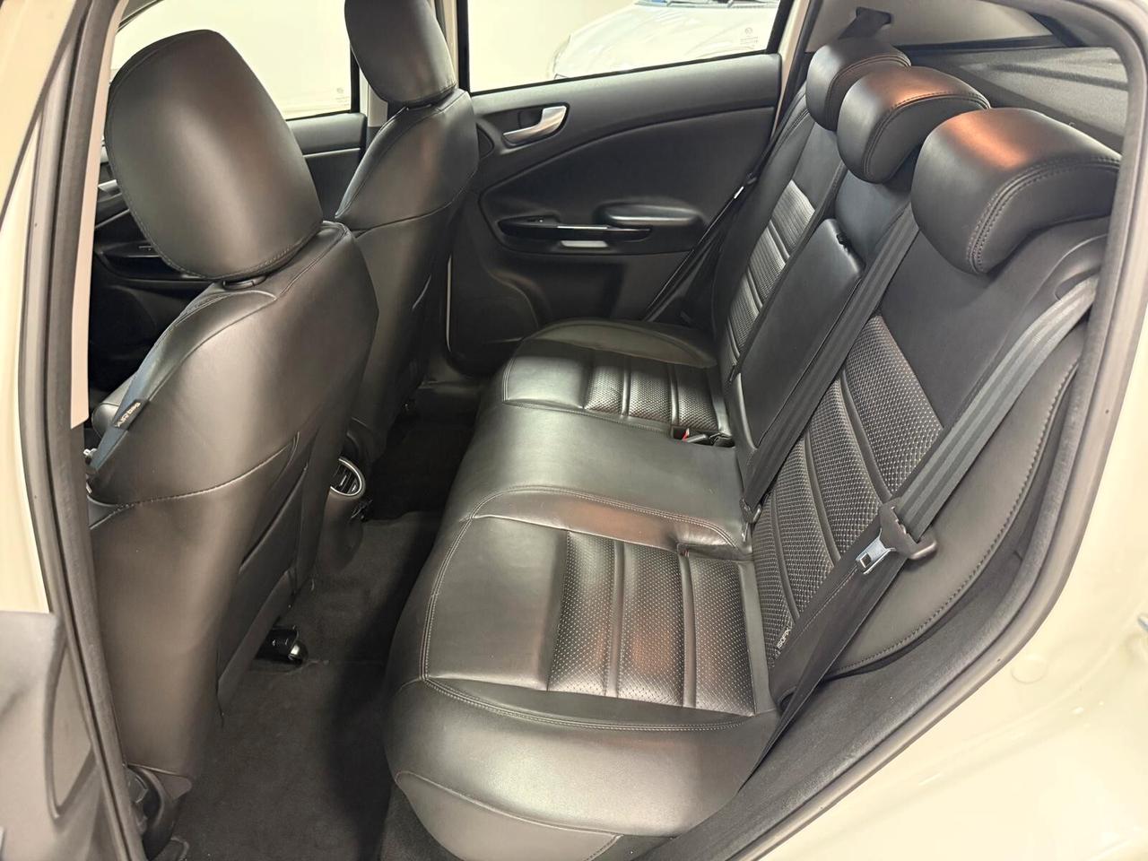 Alfa Romeo Giulietta 1.6 JTDm-2 105 CV Distinctive