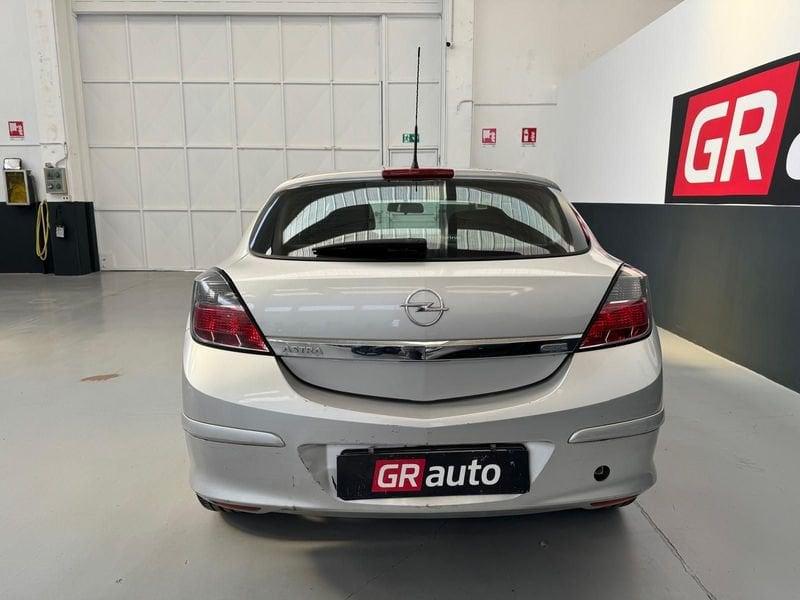 Opel Astra Astra GTC 1.9 cdti Cosmo 6m