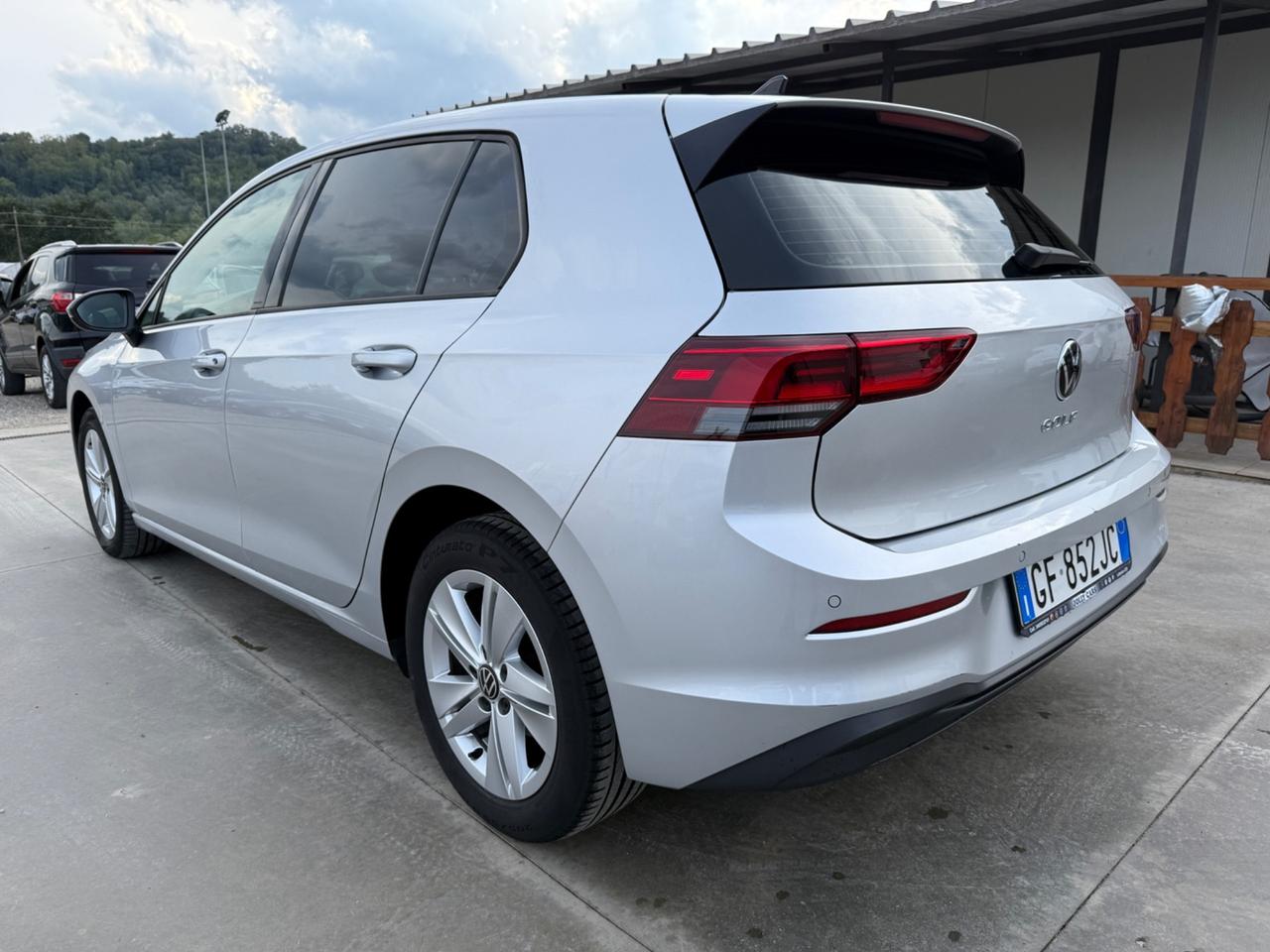 Volkswagen Golf 8 2.0 TDI 115 CV