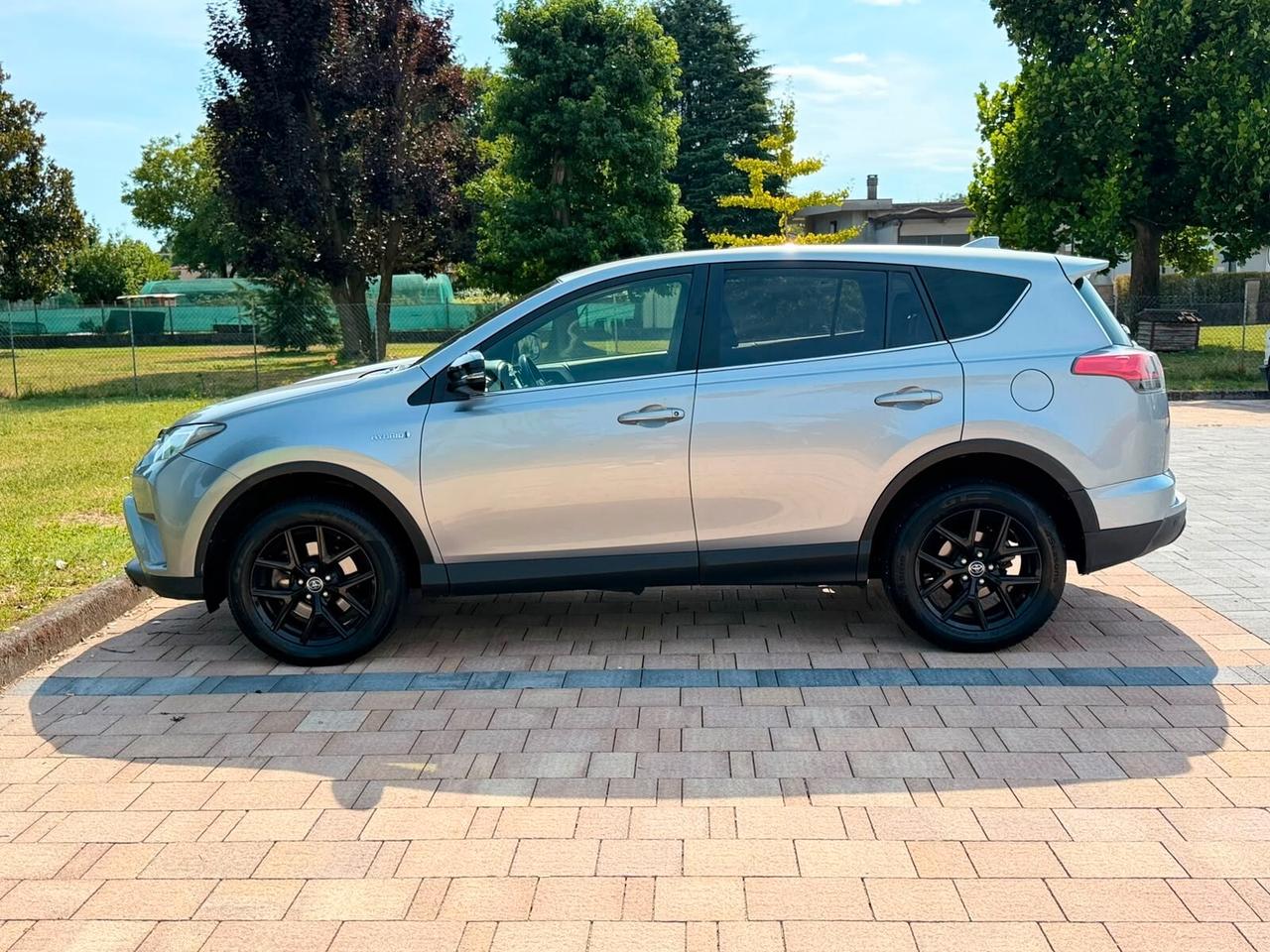 Toyota RAV 4 RAV4 2.5 Hybrid 2WD Lounge