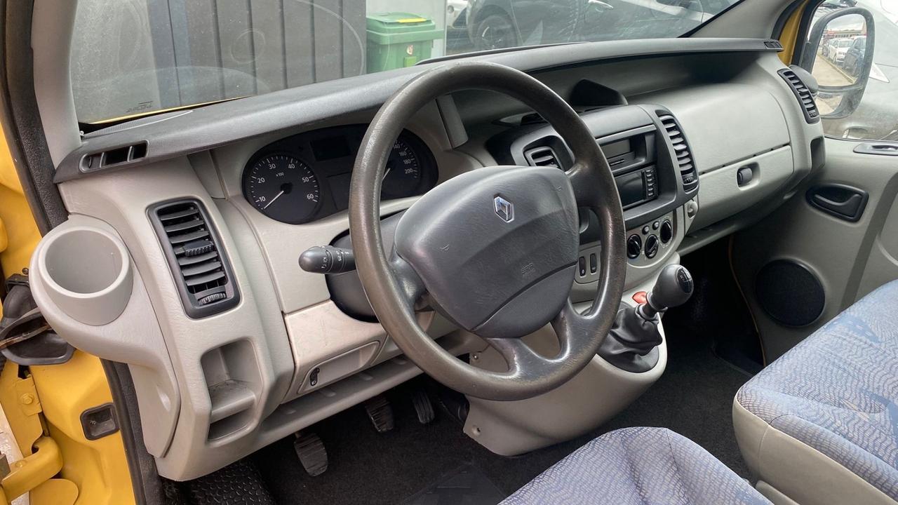 Renault Trafic T29 1.9 dCi/100PC-TN Furg.Confort