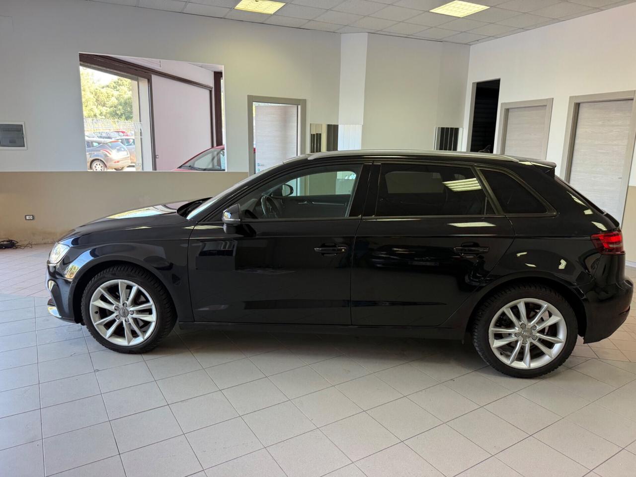 Audi A3 SPB 1.6 TDI S tronic Business