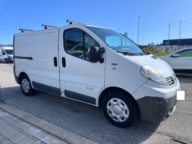 RENAULT Trafic 2.5 dCi 145 CV L1-H1 Furgone