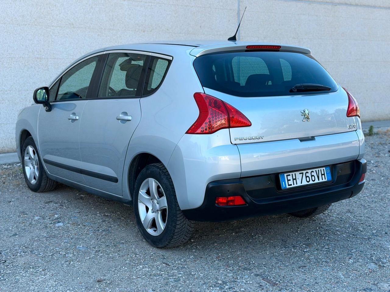 Peugeot 3008 1.6 HDi 112CV Automatico