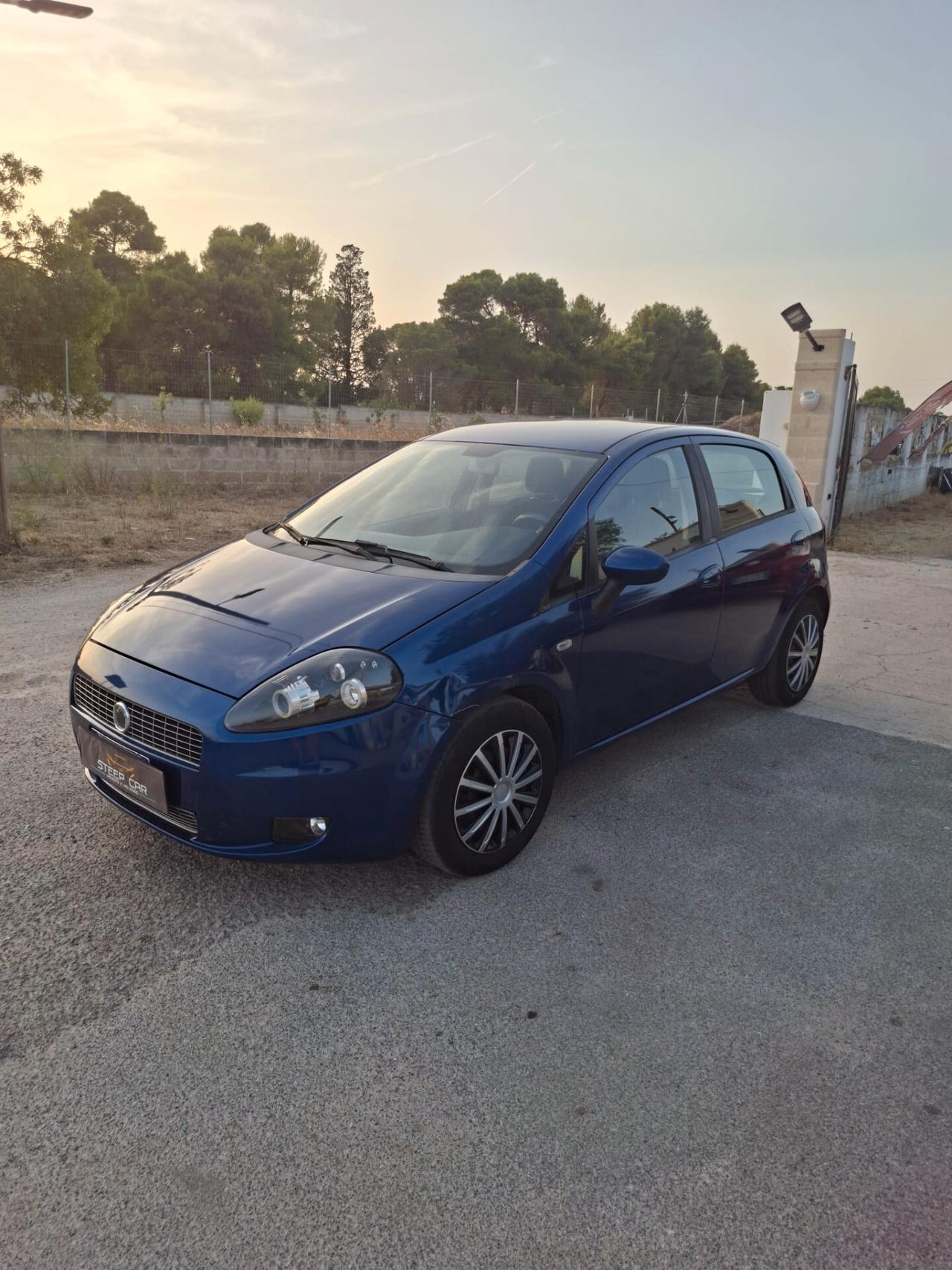 Fiat Grande Punto 1.2 5 porte (MOTORE FIRE)
