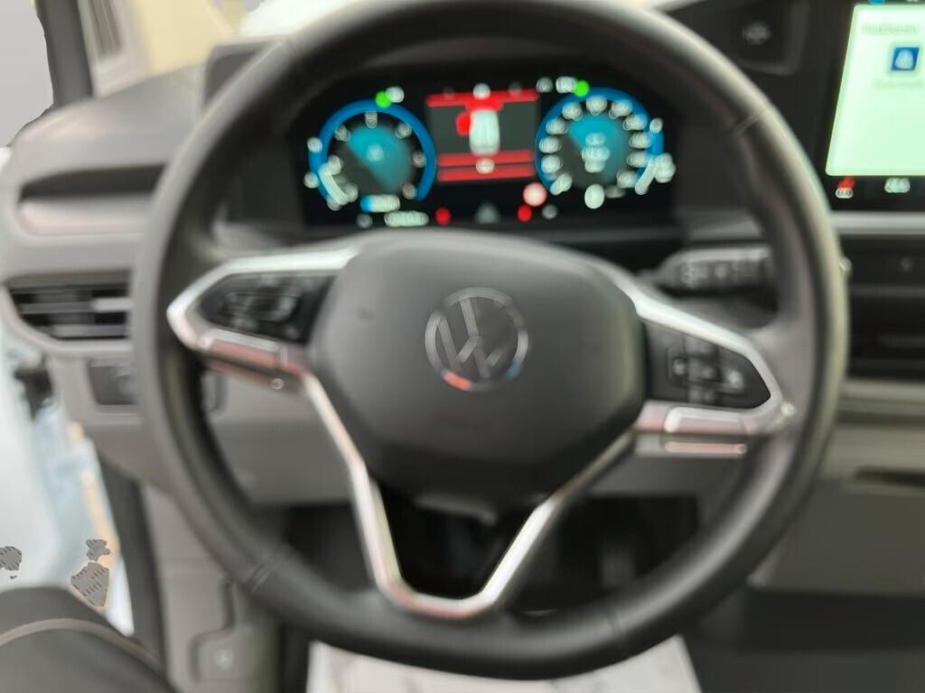 Volkswagen Caravelle T7 LR lungo TDI automatico 9 posti aria condizionata