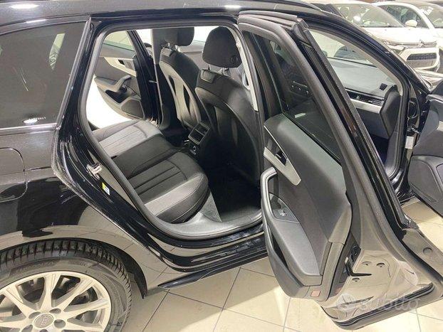 Audi A4 AUDI A4 Avant 35 TDI 163 CV Business S line S tr