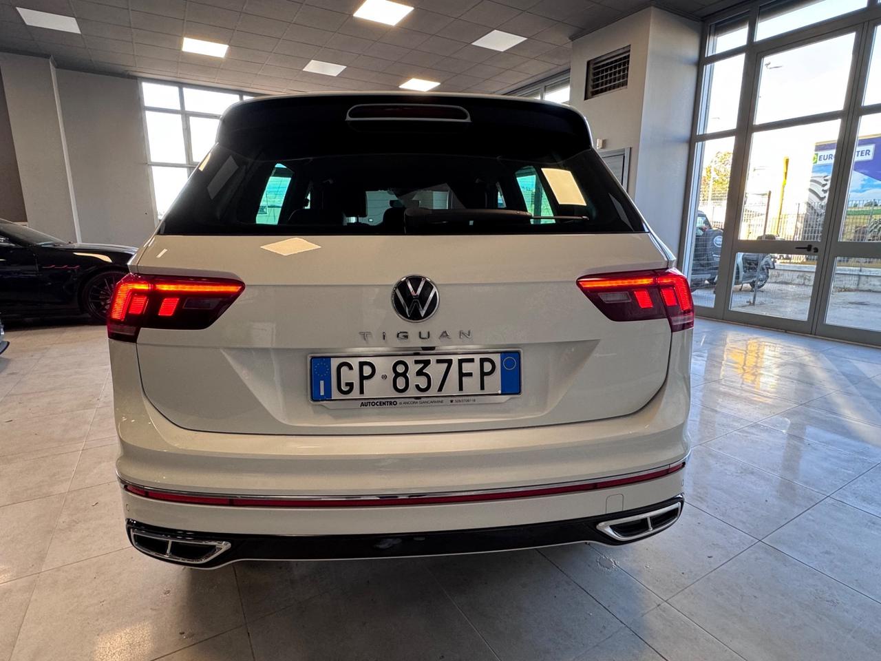 VOLKSWAGEN TIGUAN MY2023 2.0 TDI DSG RLINE