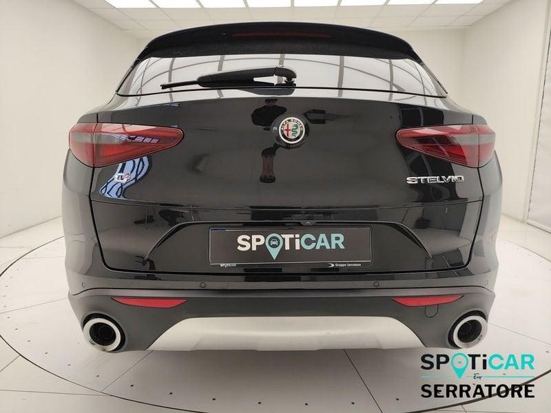 Alfa Romeo Stelvio 2017 2.2 t Business Q4 210cv auto