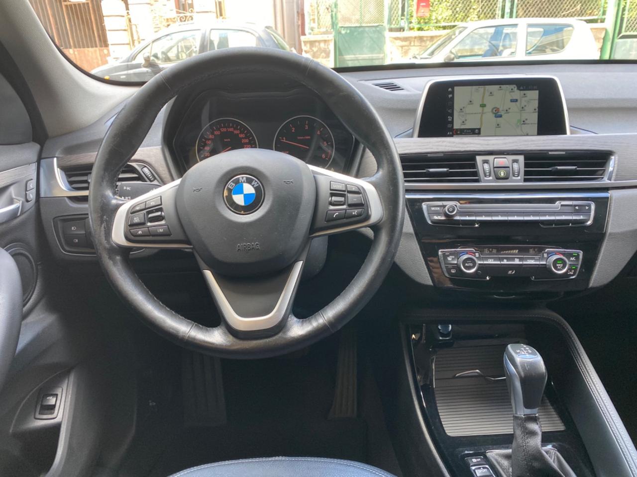 Bmw X1 sDrive18d xLine
