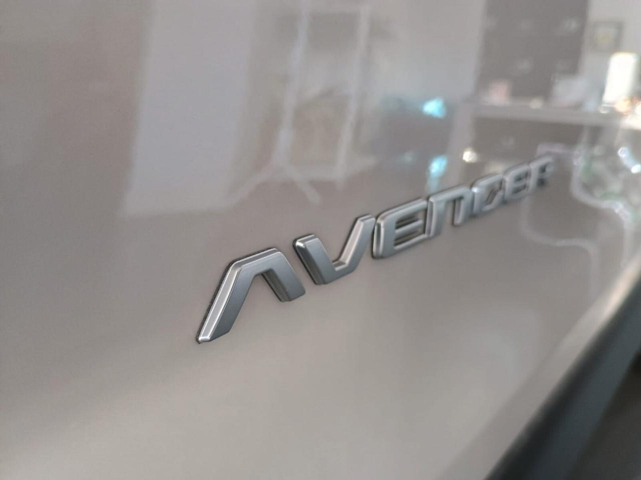 Jeep Avenger 1.2 Turbo 100 CV Longitude