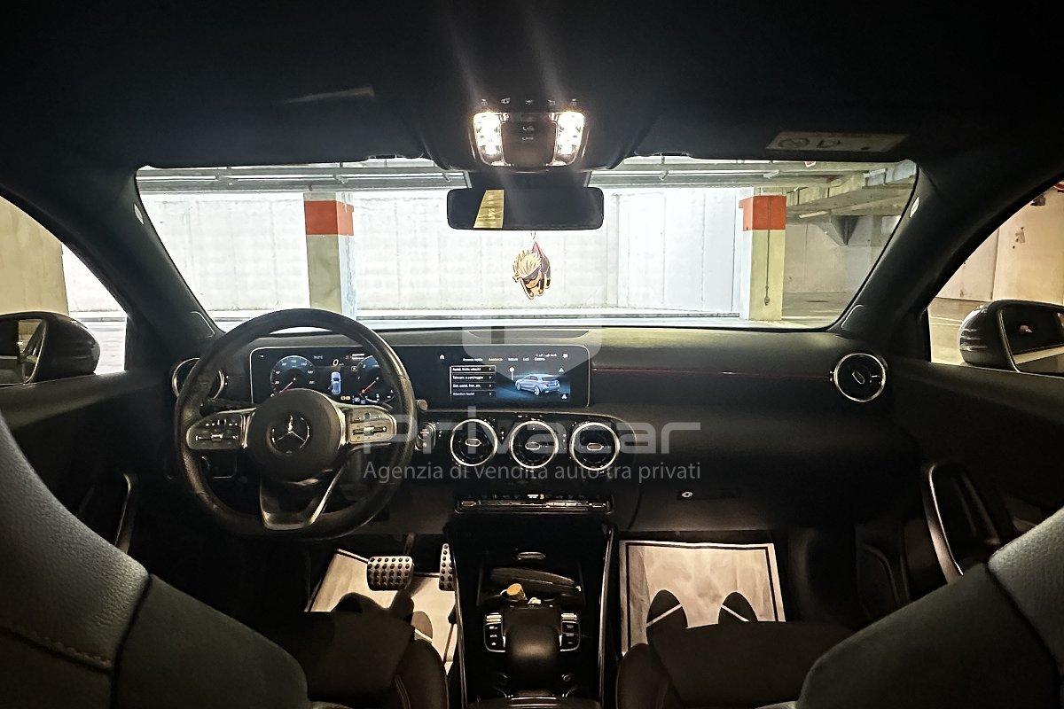 MERCEDES A 180 d Automatic Premium