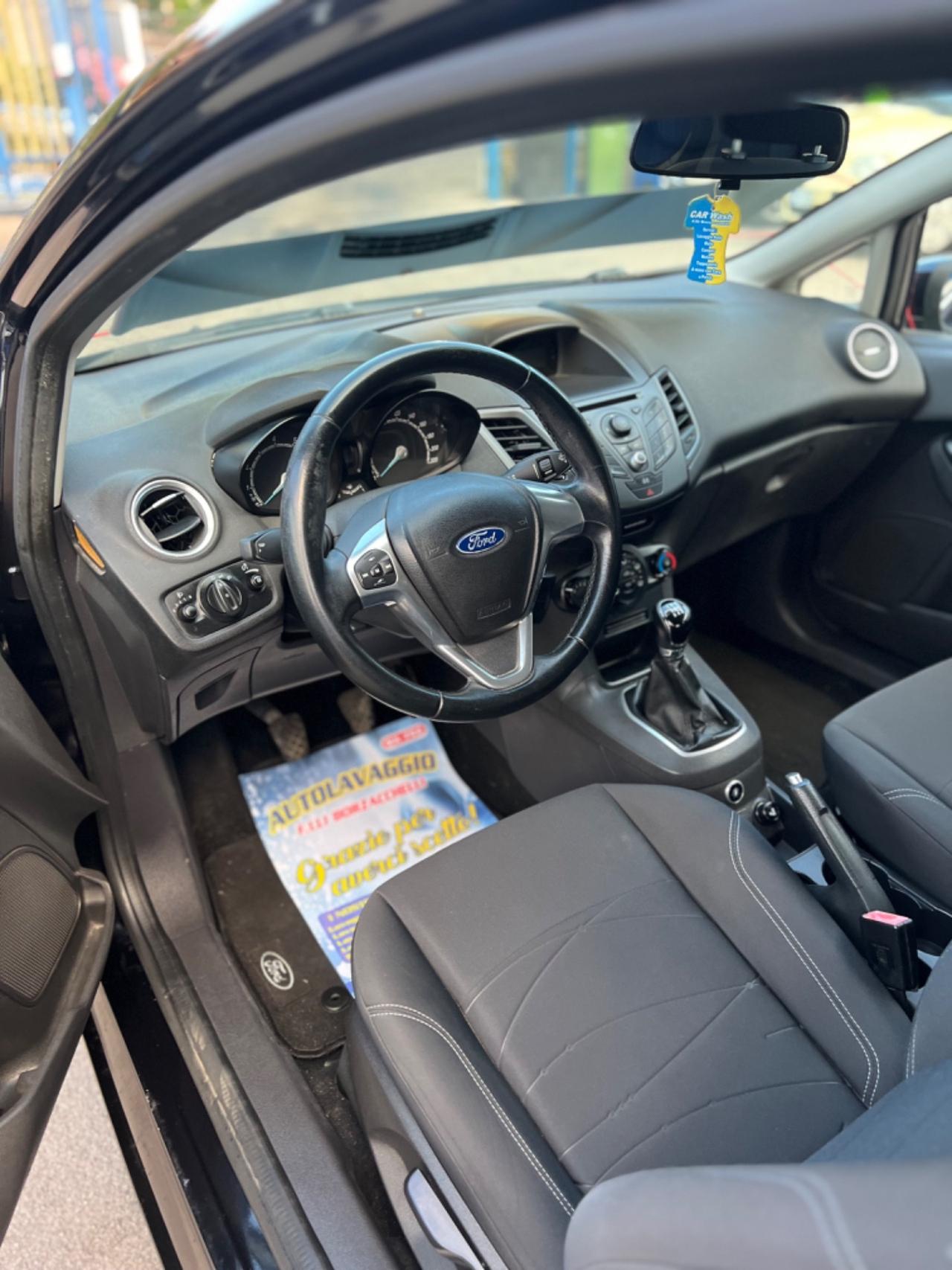 Ford Fiesta 1.4 3 porte Bz.- GPL