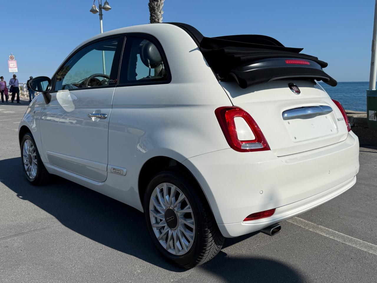 Fiat 500 C 1.0 Hybrid Dolcevita