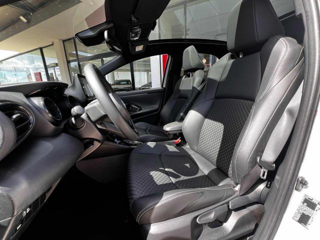 TOYOTA Yaris 1.5 Hybrid 5 porte Lounge