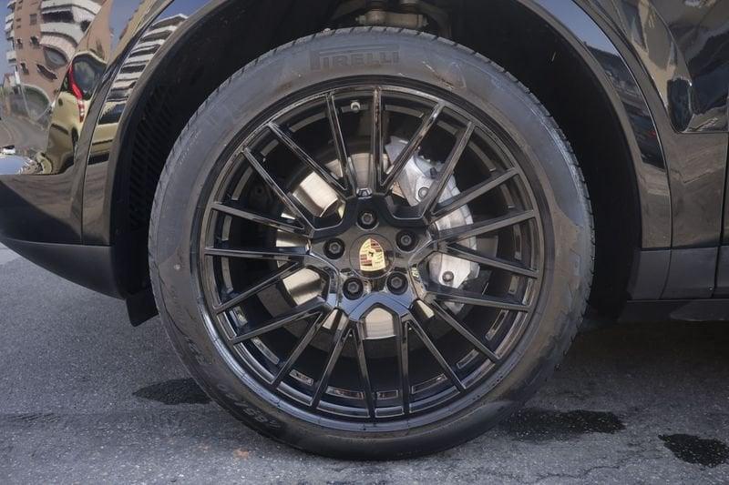 Porsche Cayenne Coupè 3.0 V6 Platinum Edition Unicoproprietario