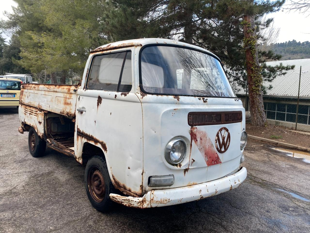 Volkswagen T2 PICK UP